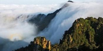 明月群山 明月群山